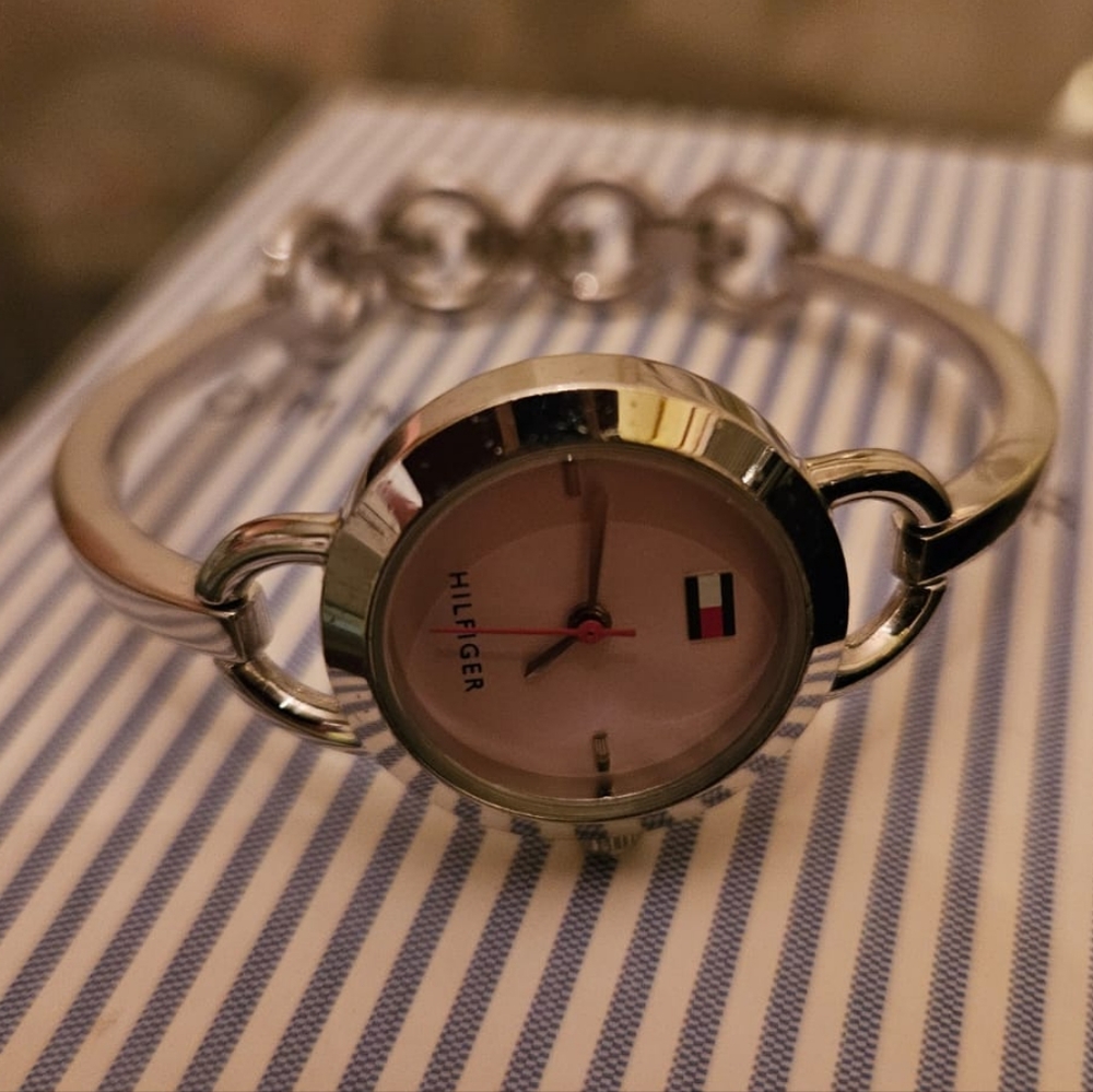 Tommy Hilfiger Watch THAT IS NOT MINE